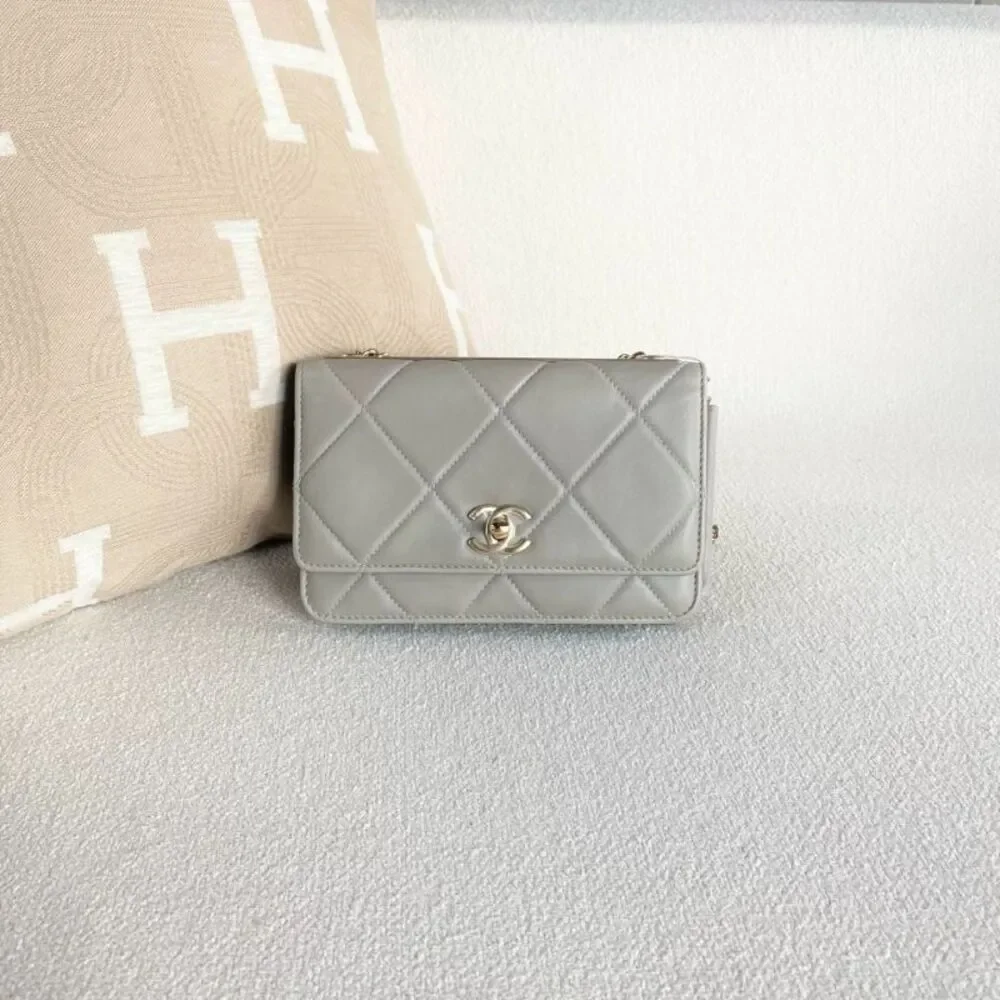 Chanel Women Pre-Loved Bag Very Good Condition